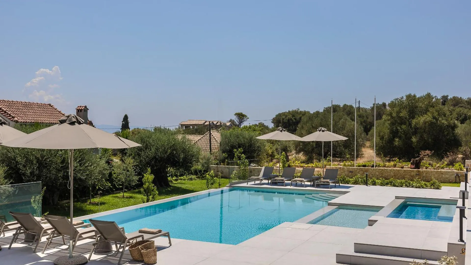 Brand New Luxury Villa - Marie'S Happy Place Pesádha
