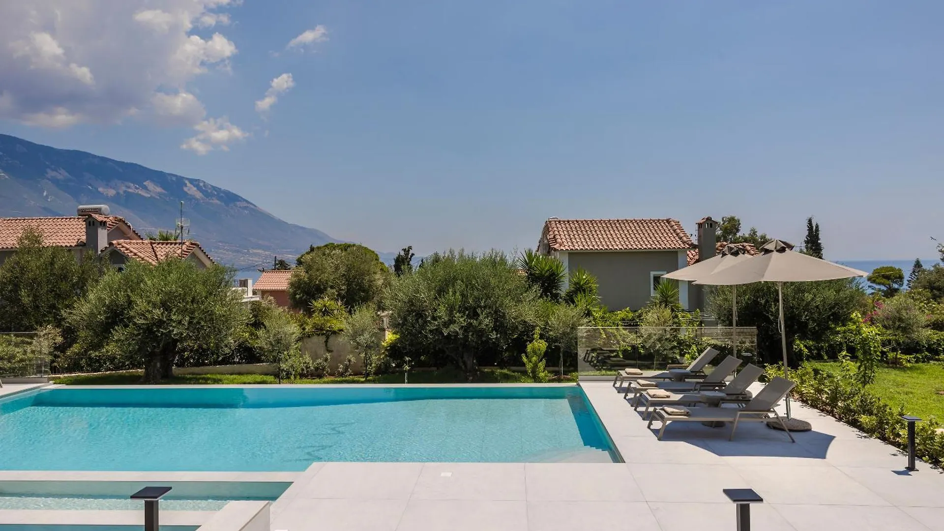 Brand New Luxury Villa - Marie'S Happy Place Pesádha